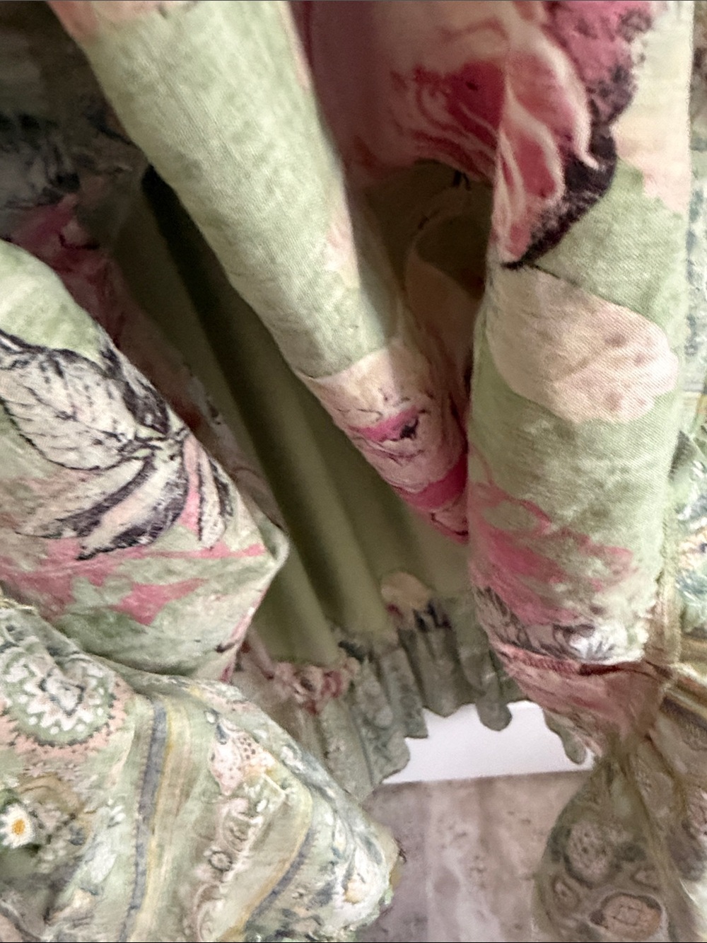 Green Floral Boho Maxi Dress medium - Picture 5 of 6